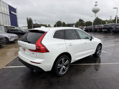 Used 2020 Volvo XC60 T6 Momentum w/ Protection Package AWD/4WD image 4