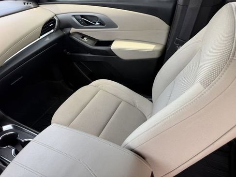 Certified 2023 Chevrolet Traverse LS w/ Safety Package FWD image 18