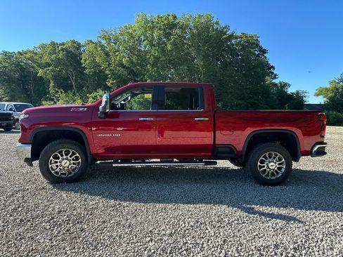 New 2026 Chevrolet Silverado 3500 LTZ w/ LTZ Premium Package AWD/4WD image 5