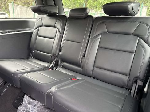 New 2026 Lincoln Navigator Reserve w/ Jet Appearance Package AWD/4WD image 19
