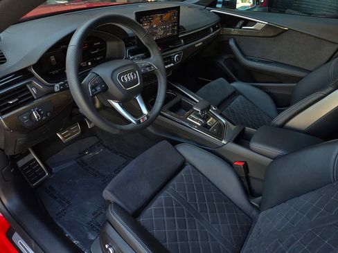 Used 2025 Audi S5 Premium Plus w/ Premium Plus Package AWD/4WD image 11
