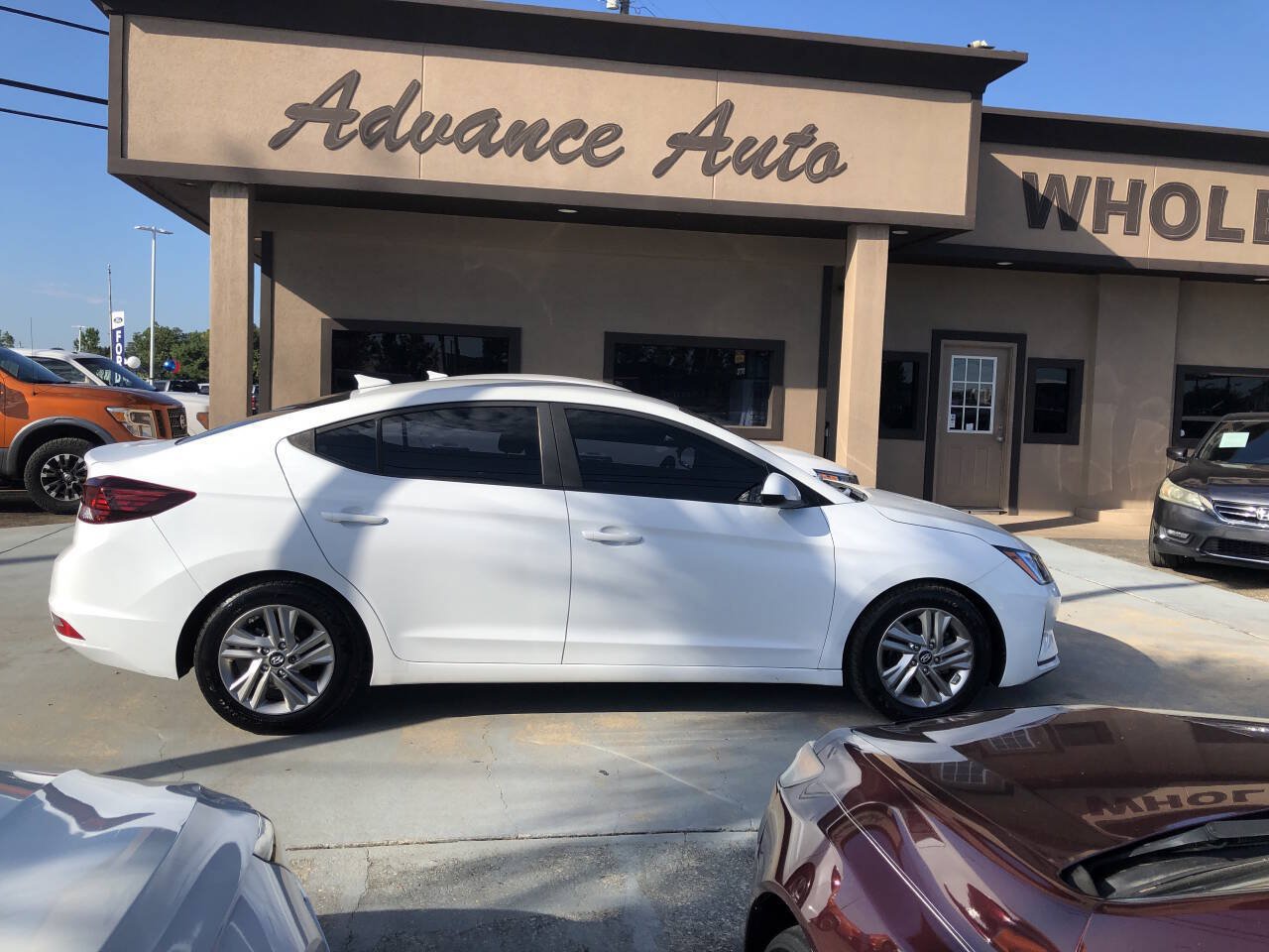Used 2019 Hyundai Elantra SEL w/ Cargo Package FWD image 1