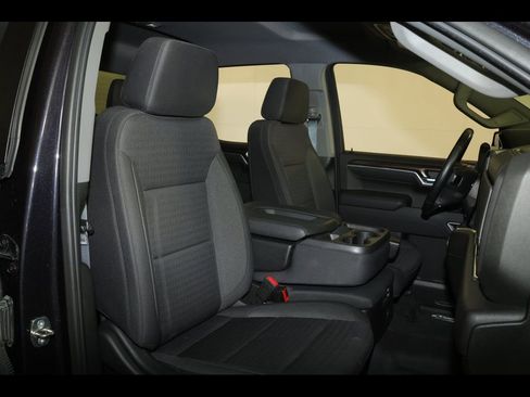 Used 2022 Chevrolet Silverado 1500 LT image 32