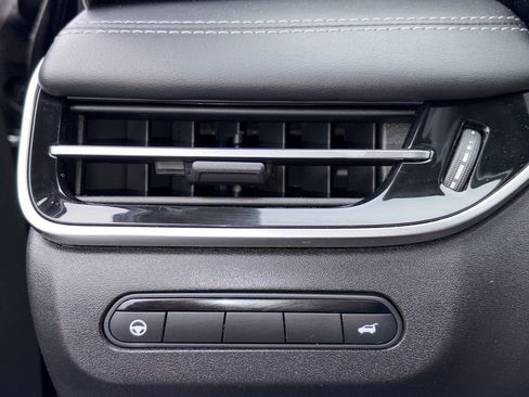 Used 2023 INFINITI QX60 Luxe w/ Cargo Package FWD image 15