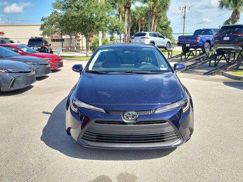 New 2026 Toyota Corolla LE FWD image 2