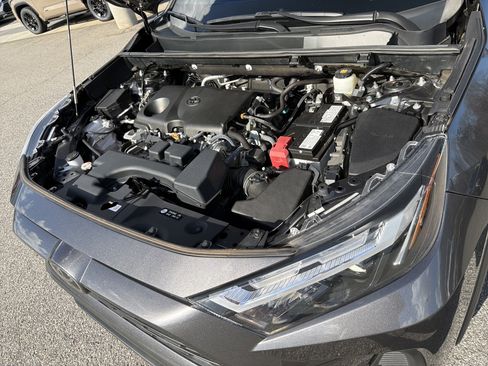 Certified 2022 Toyota RAV4 XLE w/ Convenience Package image 23