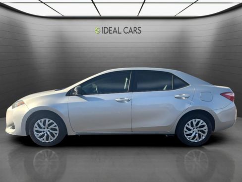 Used 2019 Toyota Corolla LE FWD image 8
