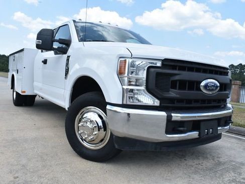 Used 2020 Ford F350 XL w/ Power Equipment Group image 1