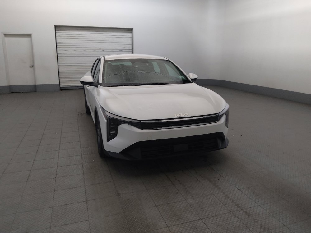 Used 2025 Kia K4 FWD image 14