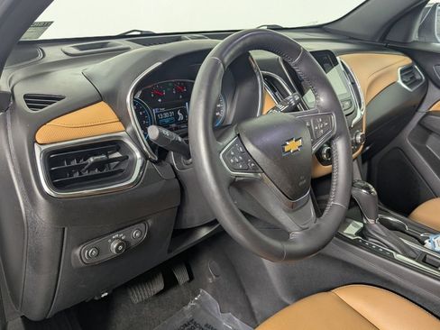 Used 2018 Chevrolet Equinox Premier FWD image 13