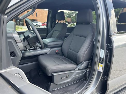 New 2026 Ford F150 XLT w/ XLT Black Appearance Package AWD/4WD image 14