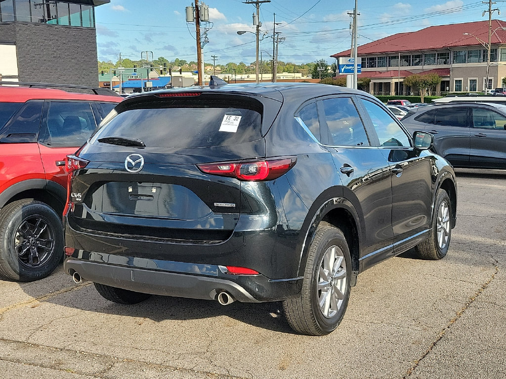 Used 2025 MAZDA CX-5 AWD 2.5 S w/ Select Package image 4