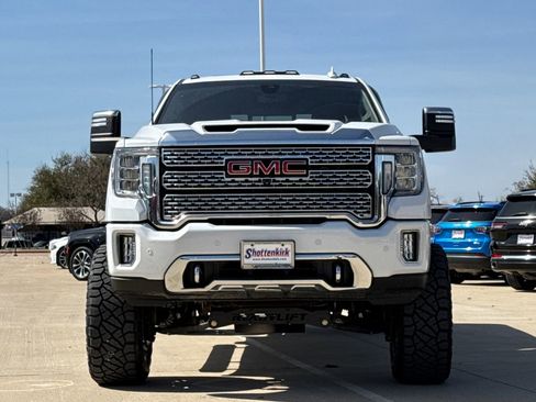 Used 2023 GMC Sierra 2500 Denali w/ Denali Ultimate Package image 2