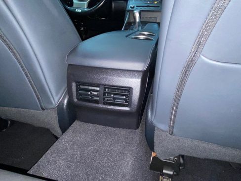 Used 2016 Lexus IS 350 AWD image 39