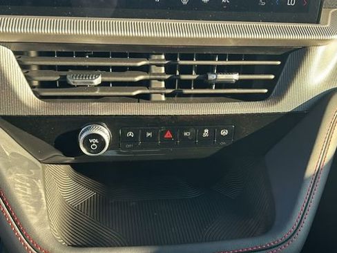 New 2026 Ford Explorer ST-Line w/ ST-Line Street Pack image 24