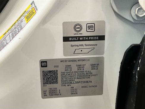 Used 2023 GMC Acadia AT4 w/ Preferred Package AWD/4WD image 35