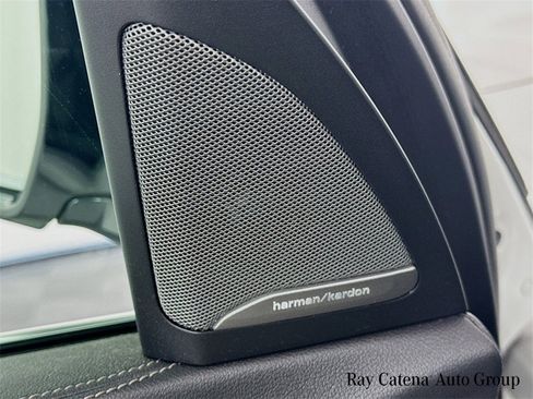 Used 2019 BMW X5 xDrive50i w/ Luxury Seating Package image 19