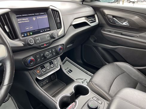 Used 2019 GMC Terrain SLT w/ Preferred Package AWD/4WD image 30