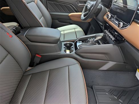 New 2026 GMC Canyon AT4 w/ Technology Plus Package image 38