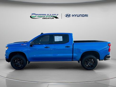 Used 2025 Chevrolet Silverado 1500 LT Trail Boss w/ Convenience Package II AWD/4WD image 5