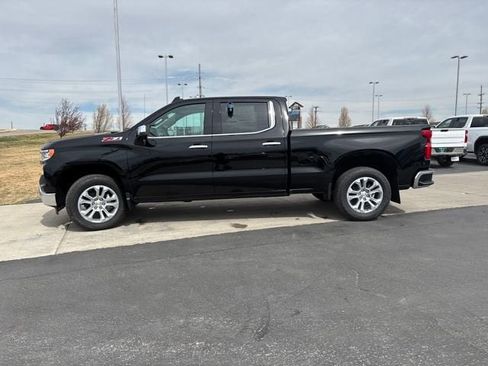 New 2026 Chevrolet Silverado 1500 LTZ w/ LTZ Premium Package AWD/4WD image 6