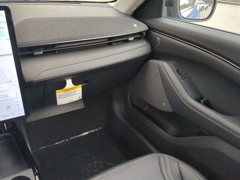 New 2025 Ford Mustang Mach-E Premium image 16