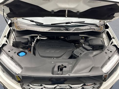Used 2023 Honda Passport TrailSport image 28
