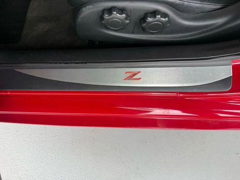 Used 2015 Nissan 370Z Touring Sport image 19