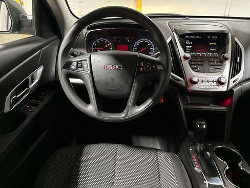 Used 2017 GMC Terrain SLE FWD image 11
