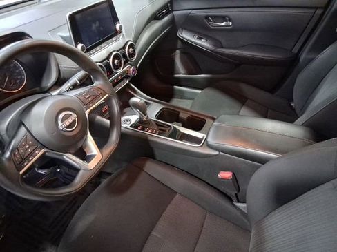 Used 2024 Nissan Sentra SV image 8