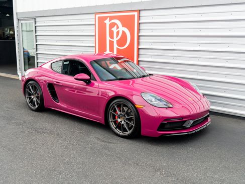 Used 2025 Porsche 718 Cayman GTS RWD image 39