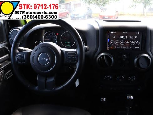 Used 2015 Jeep Wrangler Unlimited Sport w/ Quick Order Package 24S AWD/4WD image 16