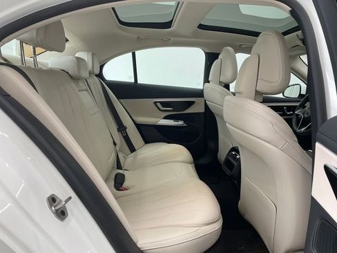 Used 2026 Mercedes-Benz E 350 Sedan image 19