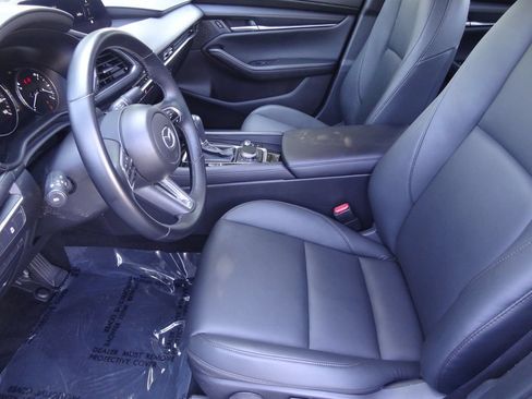 Used 2025 MAZDA MAZDA3 s FWD image 10