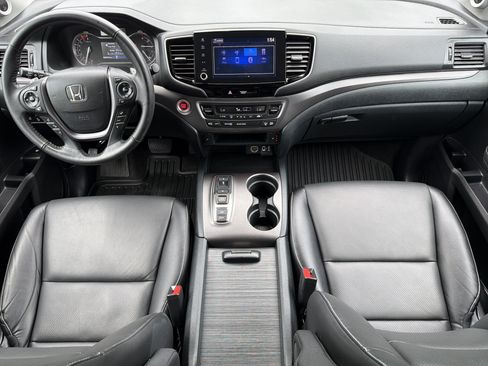 Certified 2023 Honda Ridgeline RTL image 3