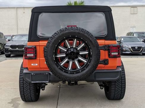Used 2018 Jeep Wrangler Unlimited Sport S AWD/4WD image 7