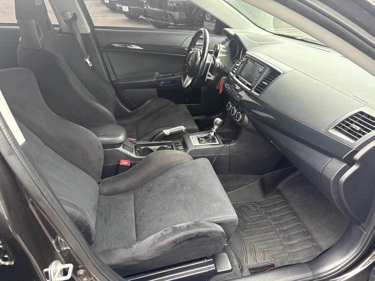 Used 2014 Mitsubishi Lancer Evolution MR AWD/4WD image 21