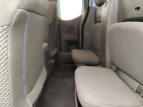Used 2019 Nissan Frontier SV RWD image 18