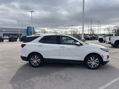 Used 2022 Chevrolet Equinox Premier AWD/4WD image 4