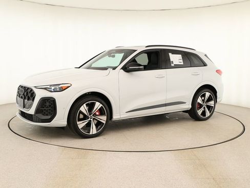 New 2025 Audi SQ5 Premium Plus image 13