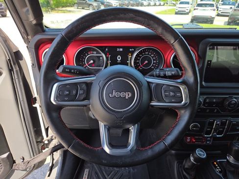 Certified 2021 Jeep Wrangler Unlimited Rubicon w/ Dual Top Group AWD/4WD image 33