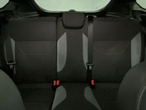 Used 2016 Ford Focus ST FWD image 38