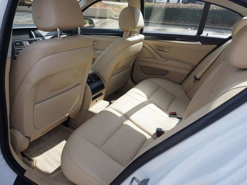 Used 2014 BMW 535i xDrive Sedan image 19