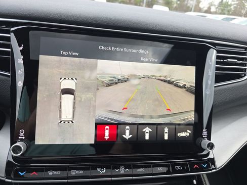 New 2026 Jeep Grand Wagoneer L w/ Premium Group I image 18