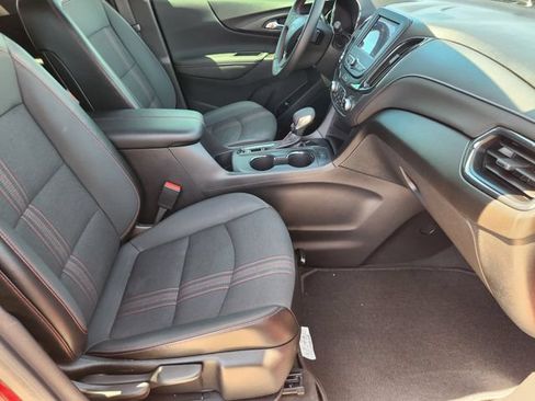 Used 2023 Chevrolet Equinox RS FWD image 14