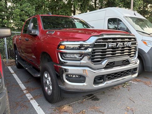 Used 2026 RAM 2500 Big Horn AWD/4WD image 3