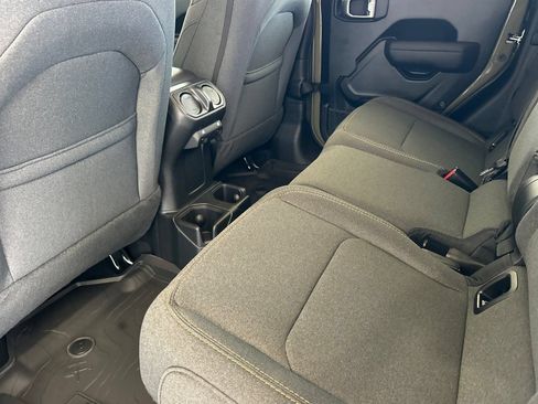 New 2026 Jeep Gladiator Sport AWD/4WD image 13