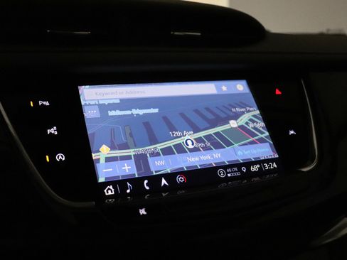 Used 2024 Cadillac XT6 Premium Luxury w/ Technology Package AWD/4WD image 33