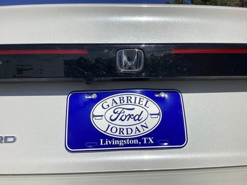 Used 2025 Honda Accord Touring image 11