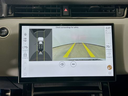 Used 2024 Land Rover Range Rover Evoque Dynamic SE image 19